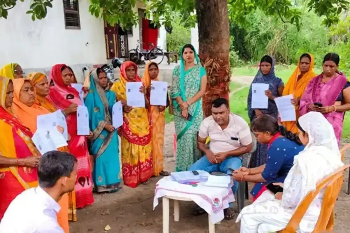 Baduria Voters List: एक ही बूथ से सात असली मतदाताओं के नाम हटे, परिवारों में फैली चिंता