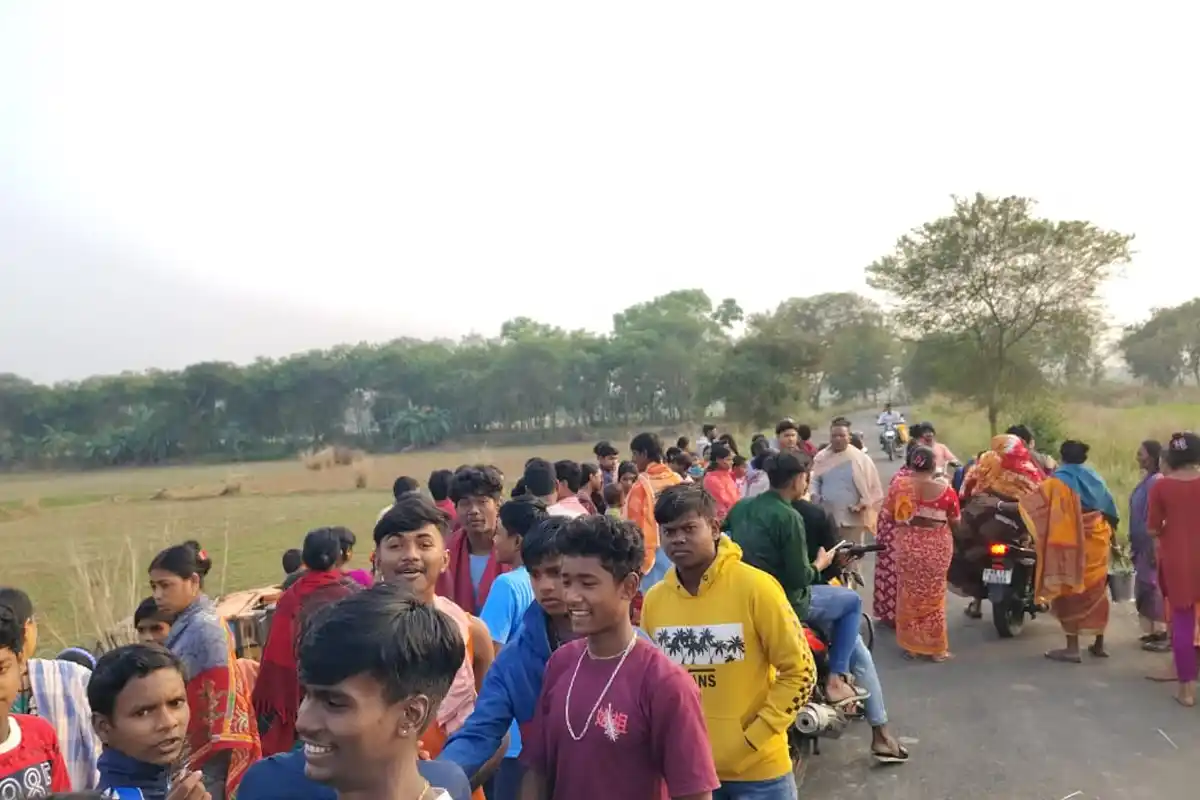 Howrah Jaipur Accident News: जयपुर में मैजिक गाड़ी पलटी, पांच बच्चे और दो महिलाएं घायल