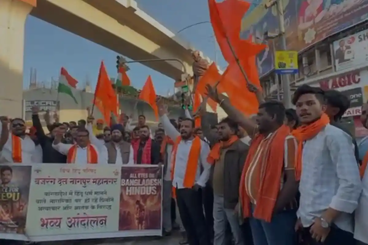 Nagpur Bajrang Dal Protest: नागपुर में बंगाल हिंसा के विरोध में प्रदर्शन के दौरान पुलिस से झड़प