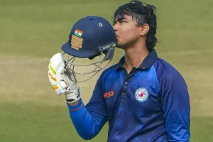 Vaibhav Sooryavanshi: रांची की पिच से उठा 14 साल का तूफान, वैभव सूर्यवंशी ने जड़े 190 रन