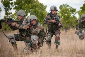 सेना के जवानों के लिए नया नियम, सोशल मीडिया पर पोस्ट करने की पाबंदी, कमेंट पर भी रोक