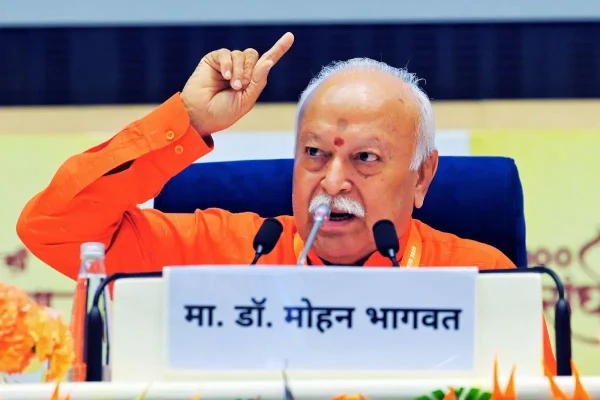 Mohan Bhagwat: हिंदू जीवन-पद्धति से विश्व नेतृत्व का आह्वान हैदराबाद में