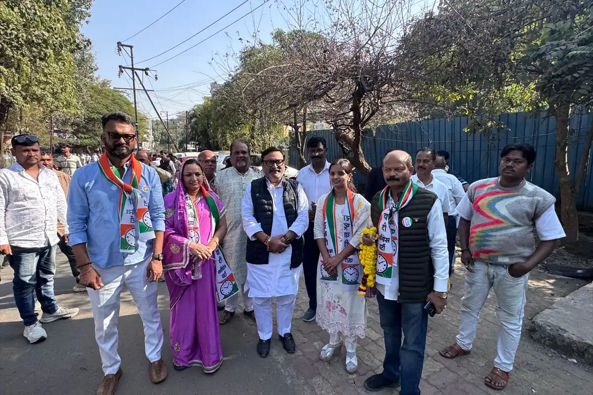 Maharashtra Municipal Election: नगरसेवक चुनाव के लिए नामांकन शुरू, कांग्रेस और भाजपा में जोरदार प्रतिस्पर्धा