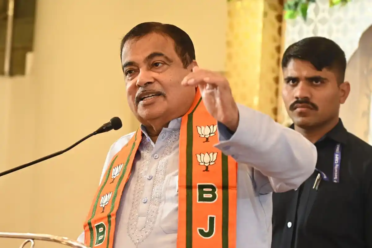 Nagpur Municipal Election: नितिन गडकरी ने विकास की रफ्तार बनाए रखने का किया आह्वान