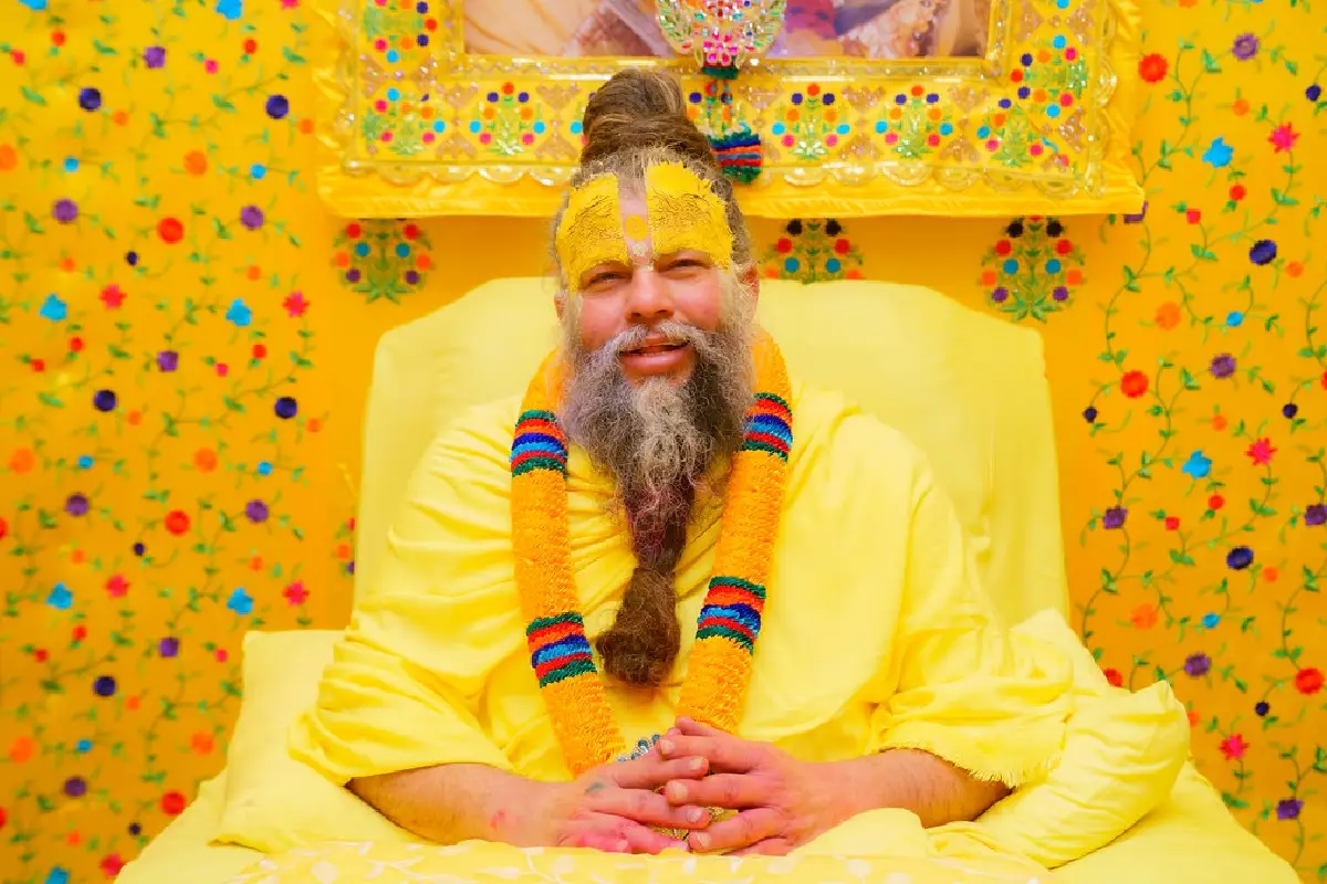 संत प्रेमानंद महाराज के फ्लैट में लगी आग