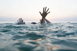 प्रयागराज: एक ही गांव के चार बच्चों की डूबने से मौत, मची चीख-पुकार