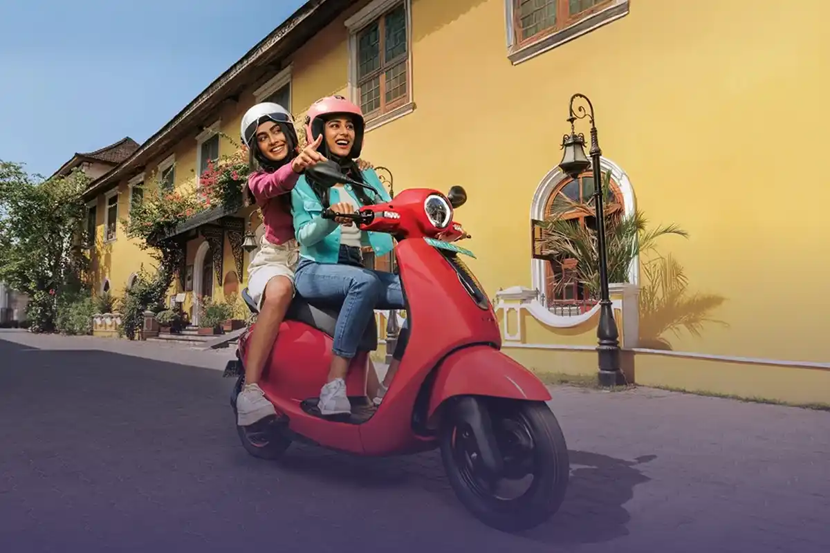 Bajaj Chetak Electric Scooter: आज होगा नए बजाज चेतक का लॉन्च, डिजाइन और फीचर्स में बड़े बदलाव की उम्मीद