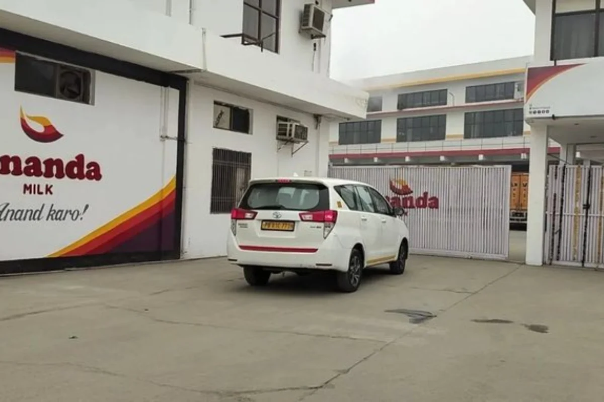 आनंदा डेयरी पर आयकर विभाग की बड़ी कार्रवाई