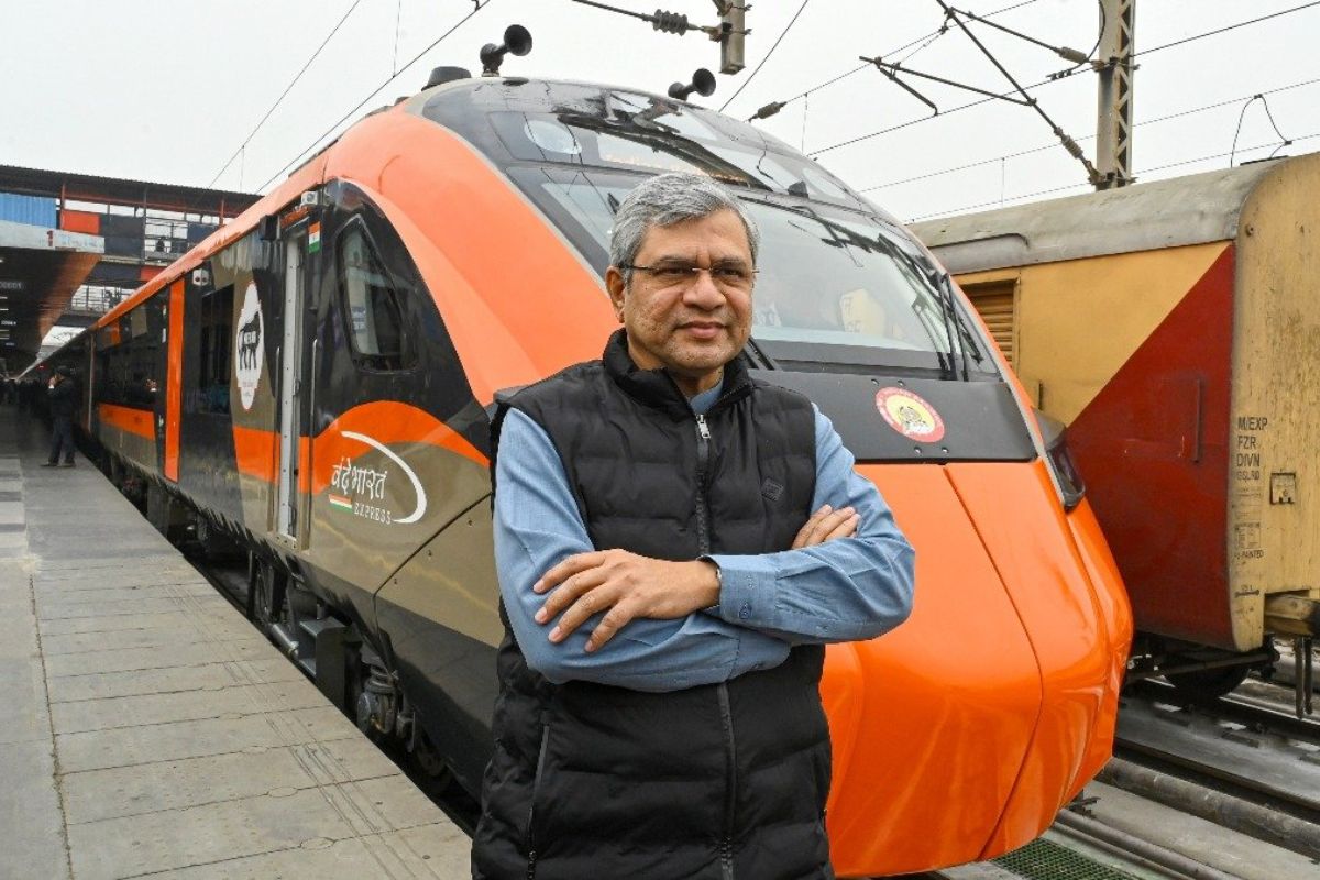 Vande Bharat Sleeper Train