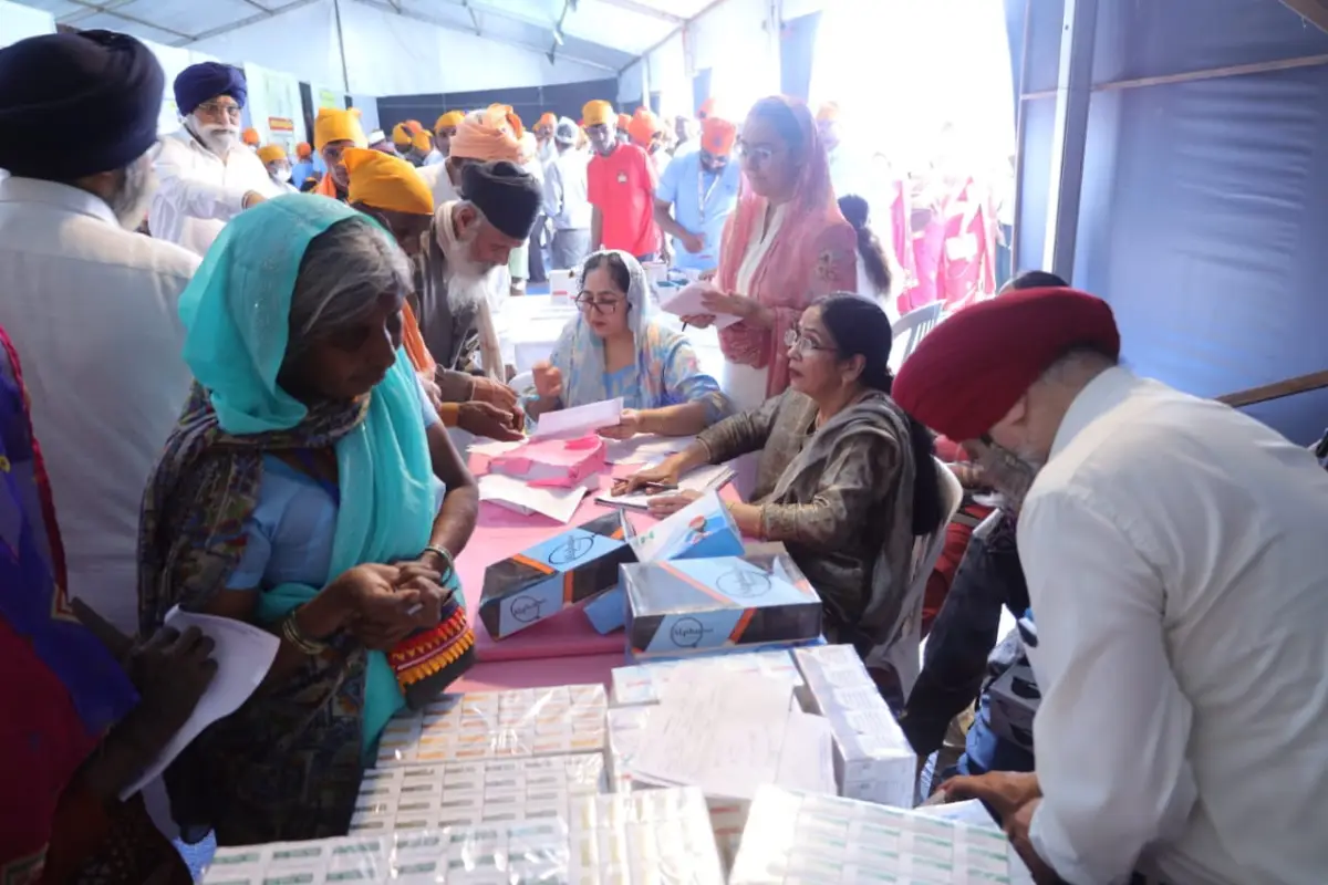 Nanded Hind Di Chadar 2026: लंगर सेवा में दिख रहा समानता और सेवाभाव का अद्भुत दृश्य