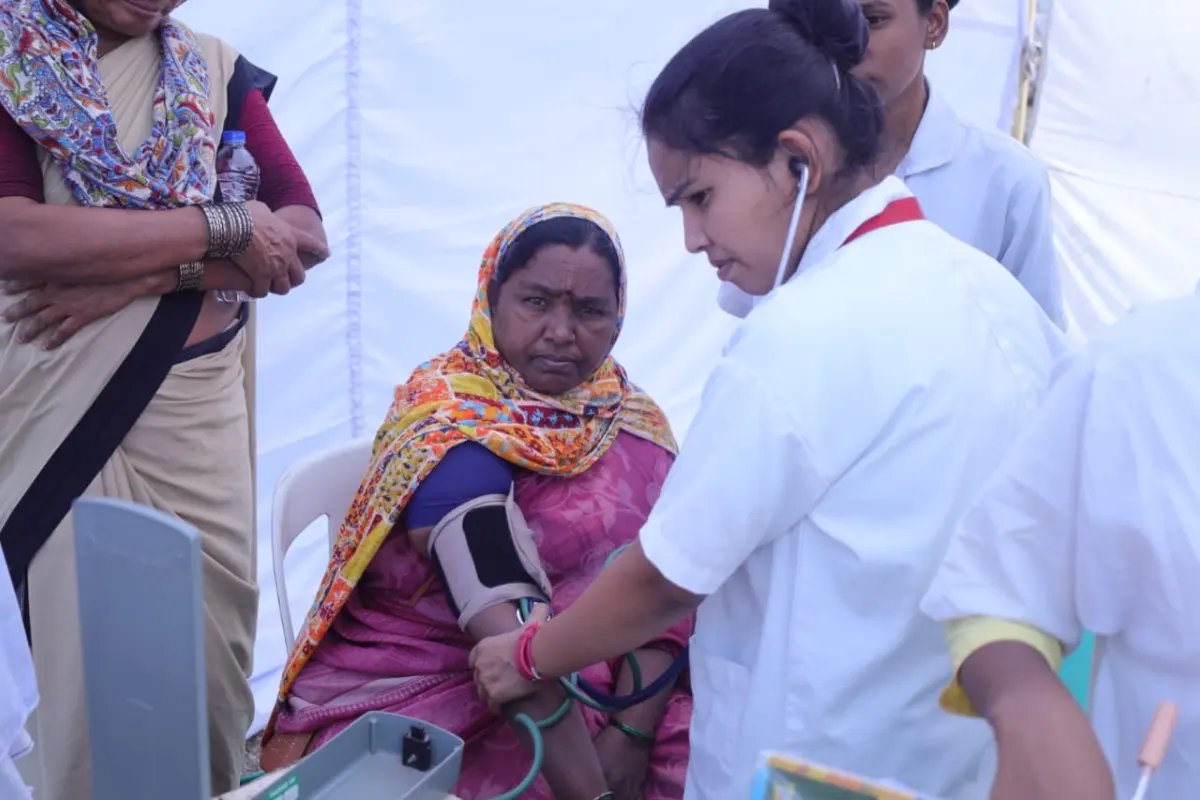 Nanded Hind Di Chadar 2026: लंगर सेवा में दिख रहा समानता और सेवाभाव का अद्भुत दृश्य