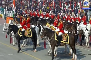 कर्तव्य पथ पर राष्ट्रपति द्वारा तिरंगा फहराने के साथ शुरू हुआ 77वां गणतंत्र दिवस समारोह