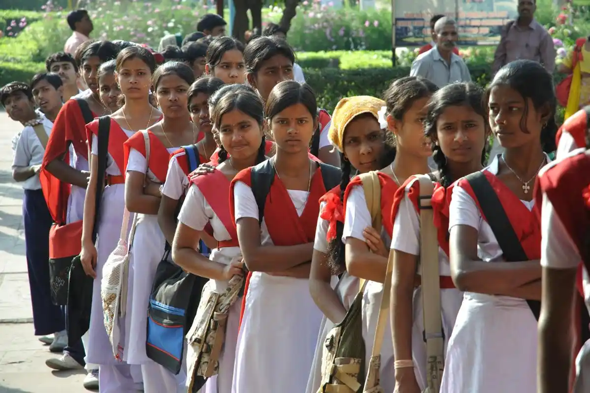 HBSE Datesheet 2026: हरियाणा बोर्ड कक्षा 10वीं और 12वीं की परीक्षा तिथियां जारी, यहां देखें पूरा शेड्यूल