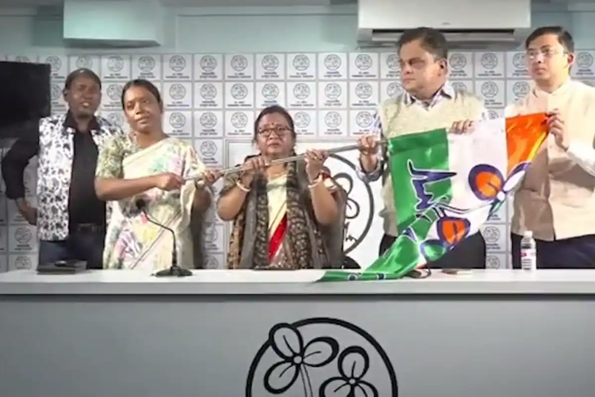 Aruna Mardi Joins TMC: बीजेपी सांसद की पत्नी ने थामा ममता बनर्जी का दामन, मालदा में बड़ा राजनीतिक उलटफेर