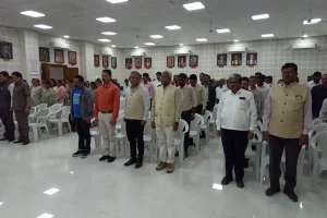 नागपुर विश्वविद्यालय में शहीदों को श्रद्धांजलि