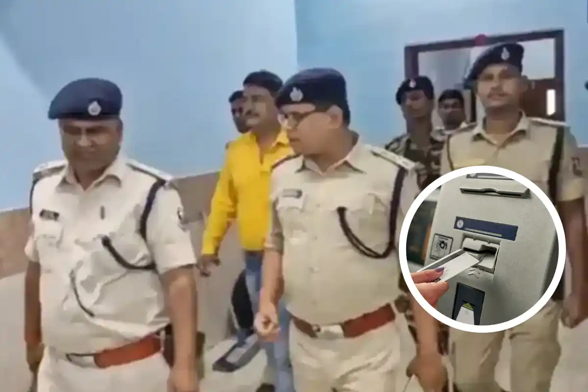 Hyderabad ATM Robbery: हैदराबाद में दिनदहाड़े गोलीबारी के बाद 6 लाख की लूट