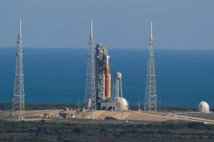 नासा ने चंद्रमा मिशन को टाला, अब मार्च में होगी आर्टेमिस-2 की लॉन्चिंग