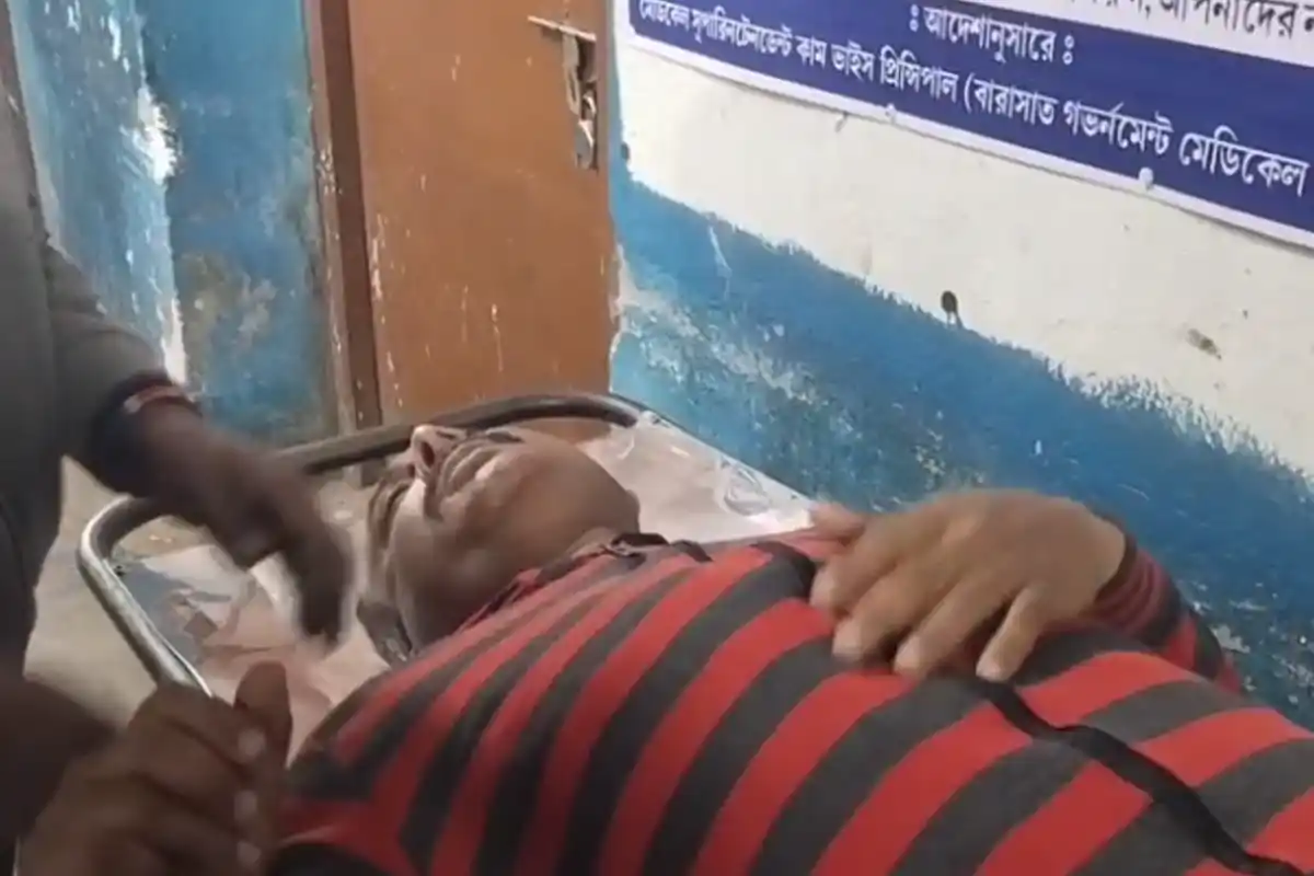 Barasat BJT-TMC Violent Clash Over Playground: बारासात में खेल के मैदान पर कब्जे को लेकर भाजपा और तृणमूल में हिंसक झड़प, तीन घायल