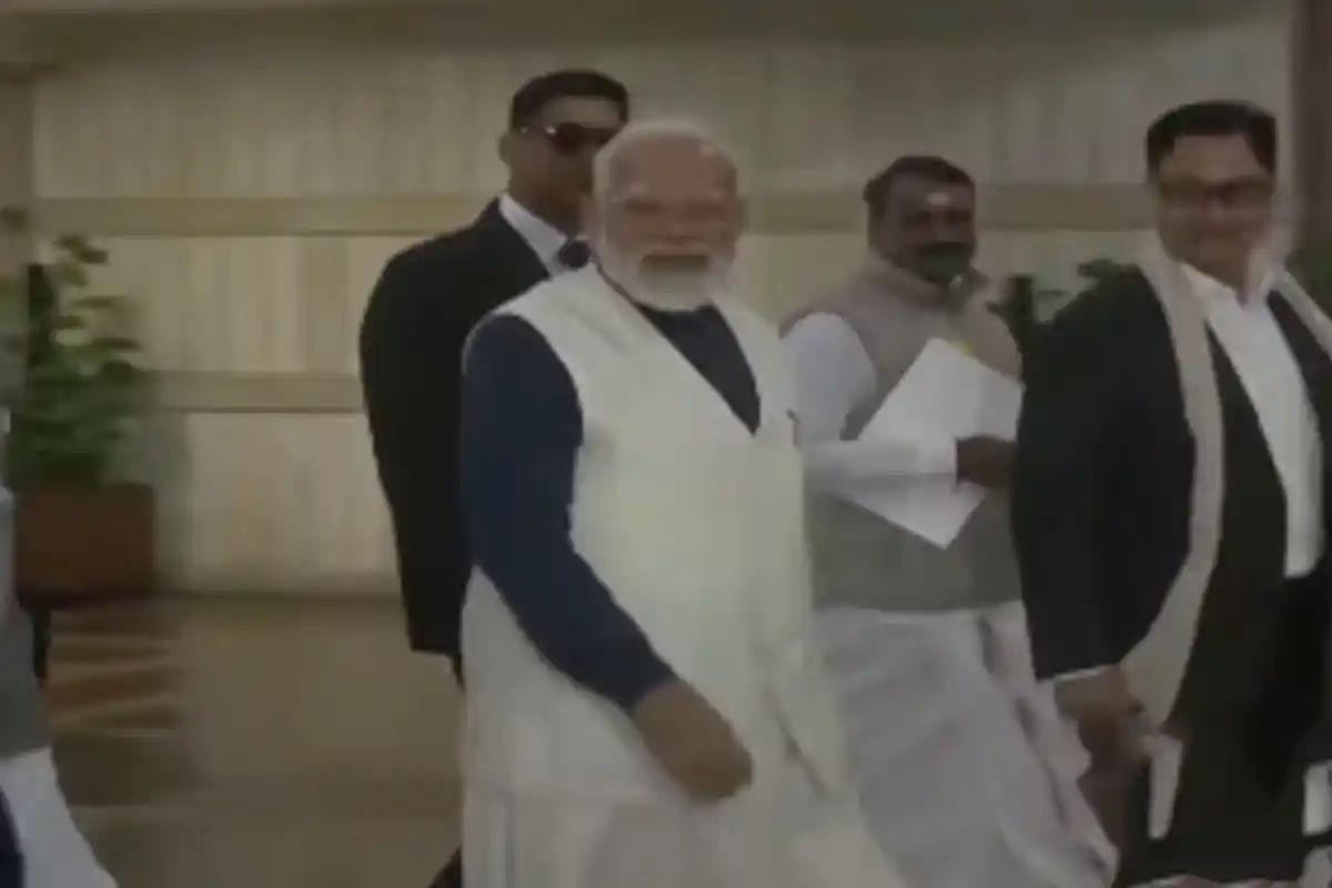 No PM Modi Speech In Lok Sabha Today: संसद में हंगामे के बाद प्रधानमंत्री का भाषण रद्द, विपक्ष ने किया जोरदार विरोध