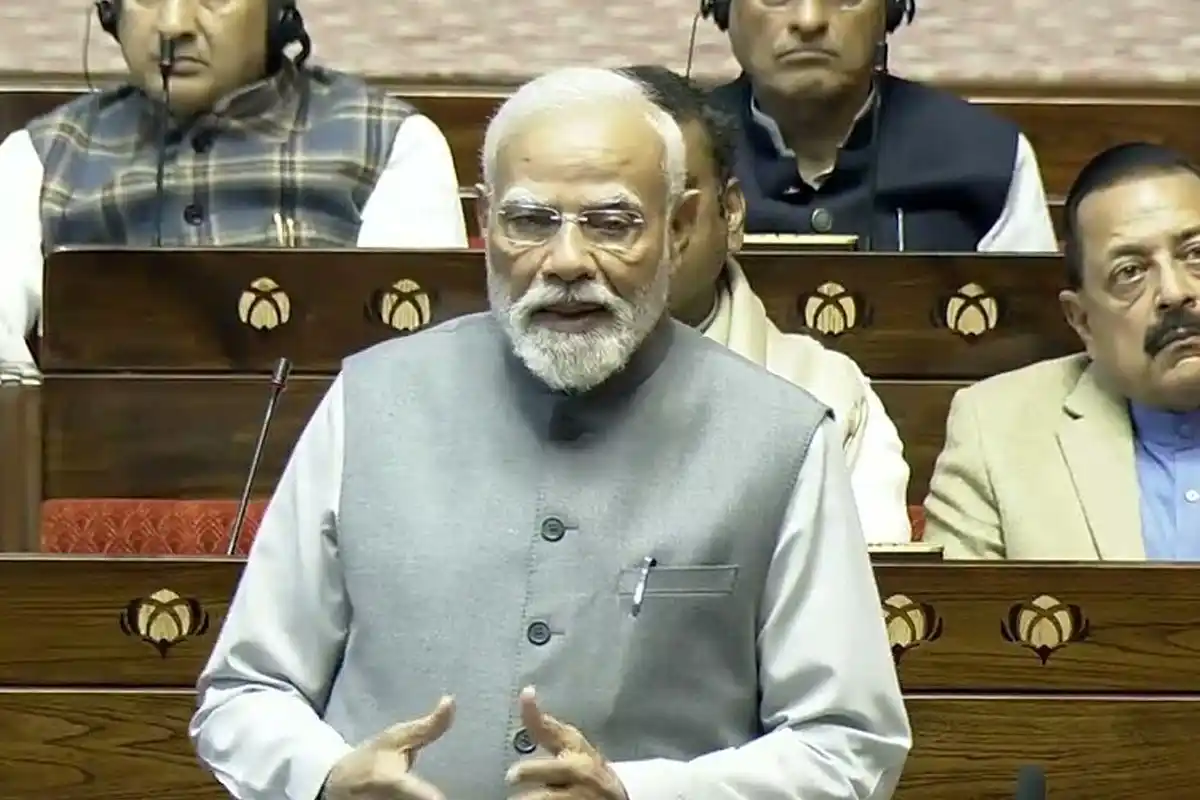 PM Modi Rajya Sabha Speech: विपक्षी हंगामे के बीच पीएम मोदी ने गिनाई देश की उपलब्धियां
