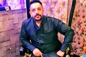 जालंधर में गुरुद्वारे के बाहर AAP नेता लकी ओबेरॉय की हत्या, दिनदहाड़े बरसीं गोलियां