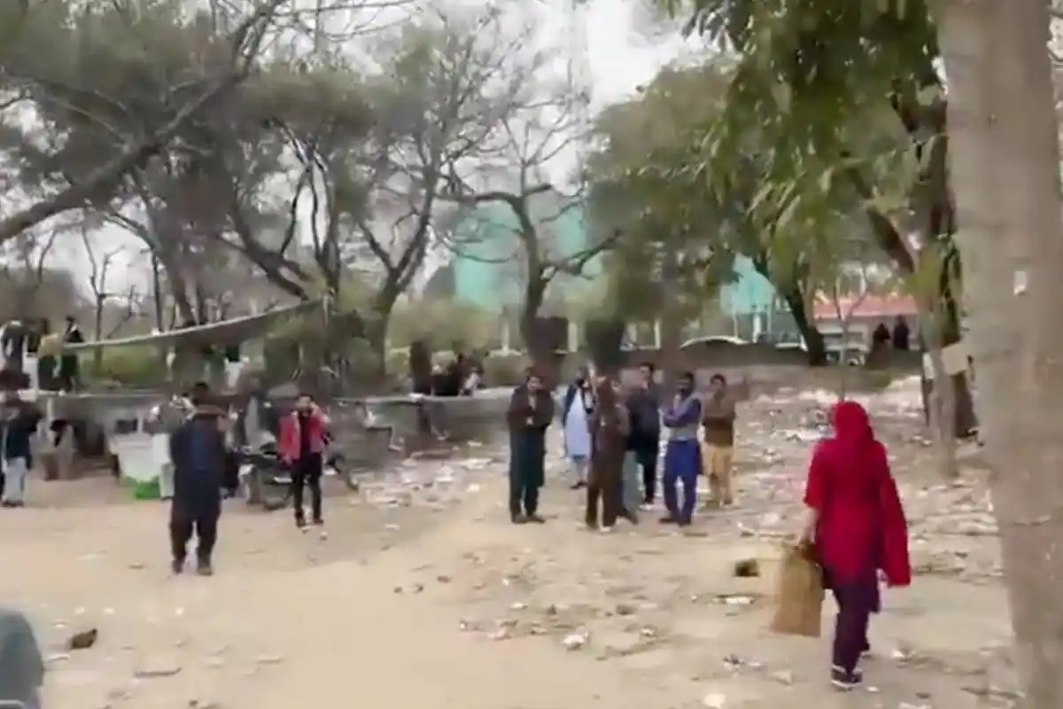 Islamabad Shia Imambargah Attack: इस्लामाबाद में शिया इमामबाड़े पर आत्मघाती हमला, नमाज़ में 12 की मौत