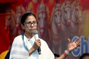 पश्चिम बंगाल में मतदाता सूची विवाद: टीएमसी ने चुनाव आयोग पर लगाया सॉफ्टवेयर गड़बड़ी का आरोप