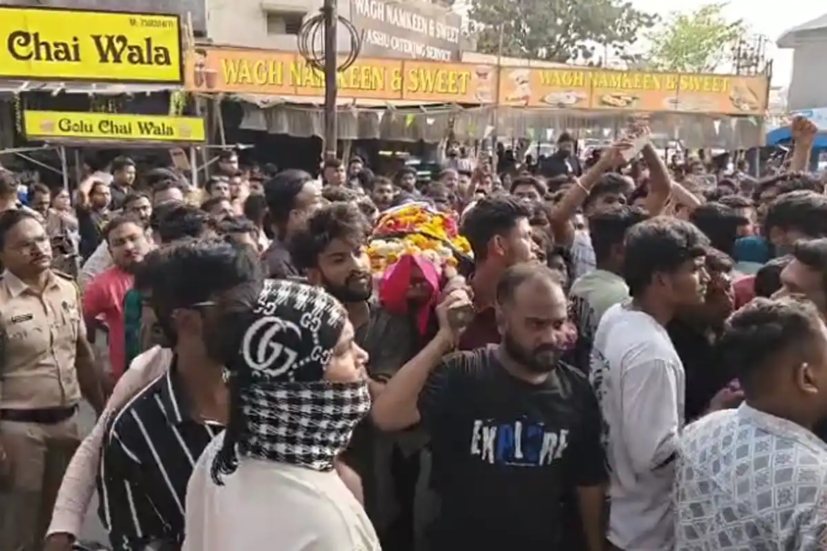 Nagpur Crime: जिंजर मॉल पानठेला विवाद में युवक की चाकू मारकर हत्या, परिजनों का थाना घेराव