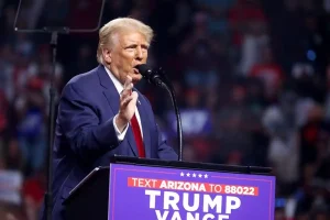 अमेरिका ने ईरान के साथ व्यापार करने वाले देशों पर लगाया अतिरिक्त टैरिफ