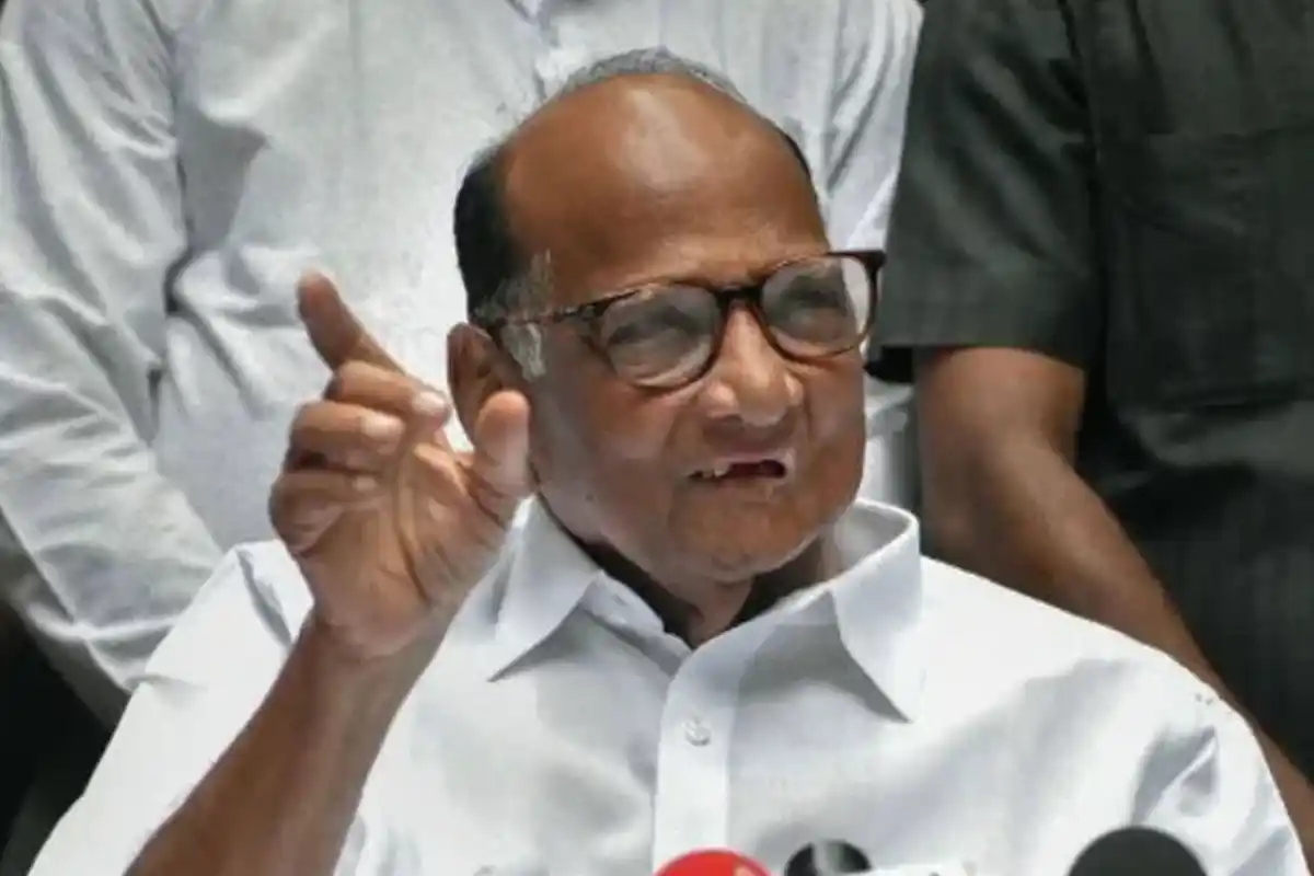 Sharad Pawar Health Update: शरद पवार की तबीयत बिगड़ी, बारामती से पुणे ले जाया गया