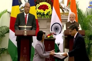 भारत ने सेशेल्स को दिया 175 मिलियन डॉलर का विशेष आर्थिक पैकेज, 7 समझौतों पर हस्ताक्षर