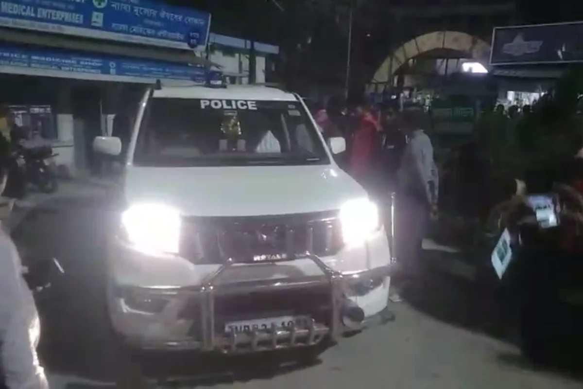 Kolkata Basanti Gold Trader, Kartik Naskar Shot, Hospitalised: आमझाड़ा में सुनार कार्तिक नस्कर पर गोलीबारी, छिनतई की आशंका में पुलिस जांच जारी | Photo: RB