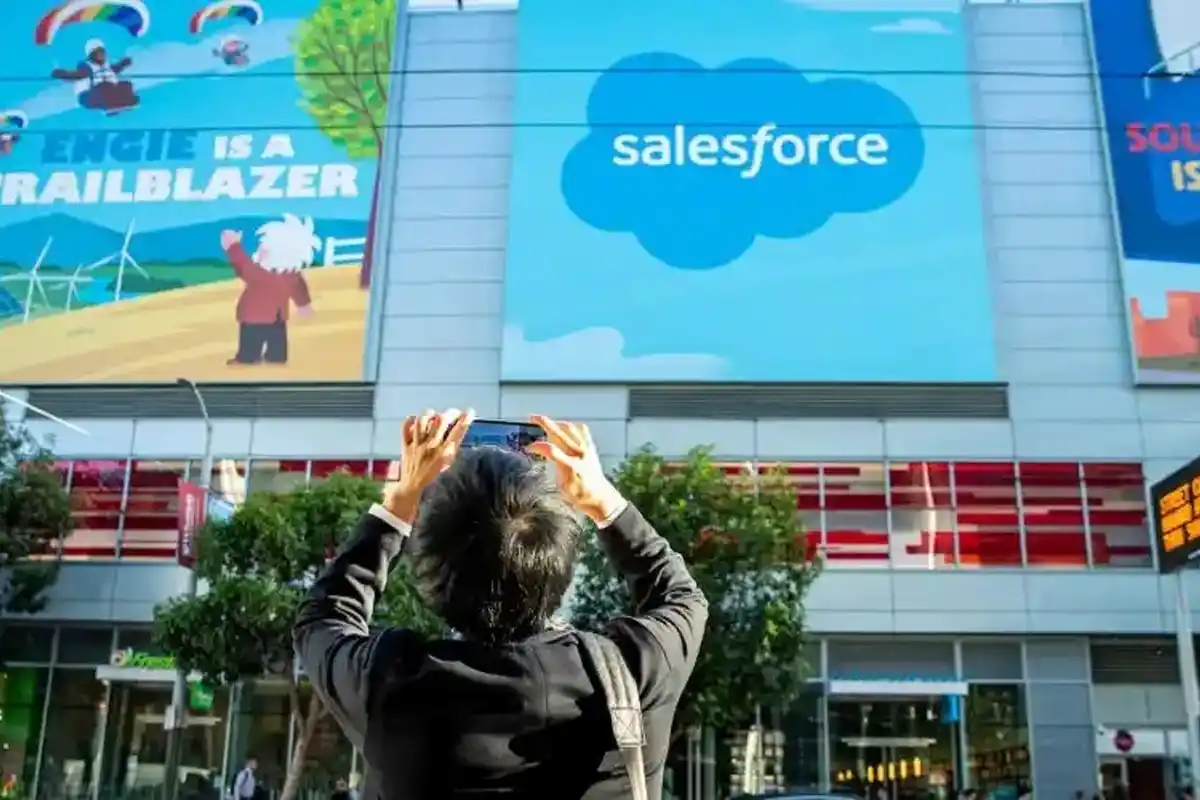 Salesforce Layoffs: AI के नाम पर करीब 1000 कर्मचारियों की नौकरी गई, बड़ा फेरबदल
