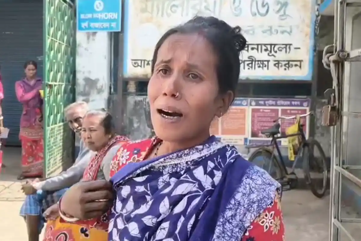 Sick Student's Inspiring Story: हॉस्पिटल में सेलाइन लेते हुए छात्र ने दी परीक्षा, बांकुड़ा की प्रेरक कहानी