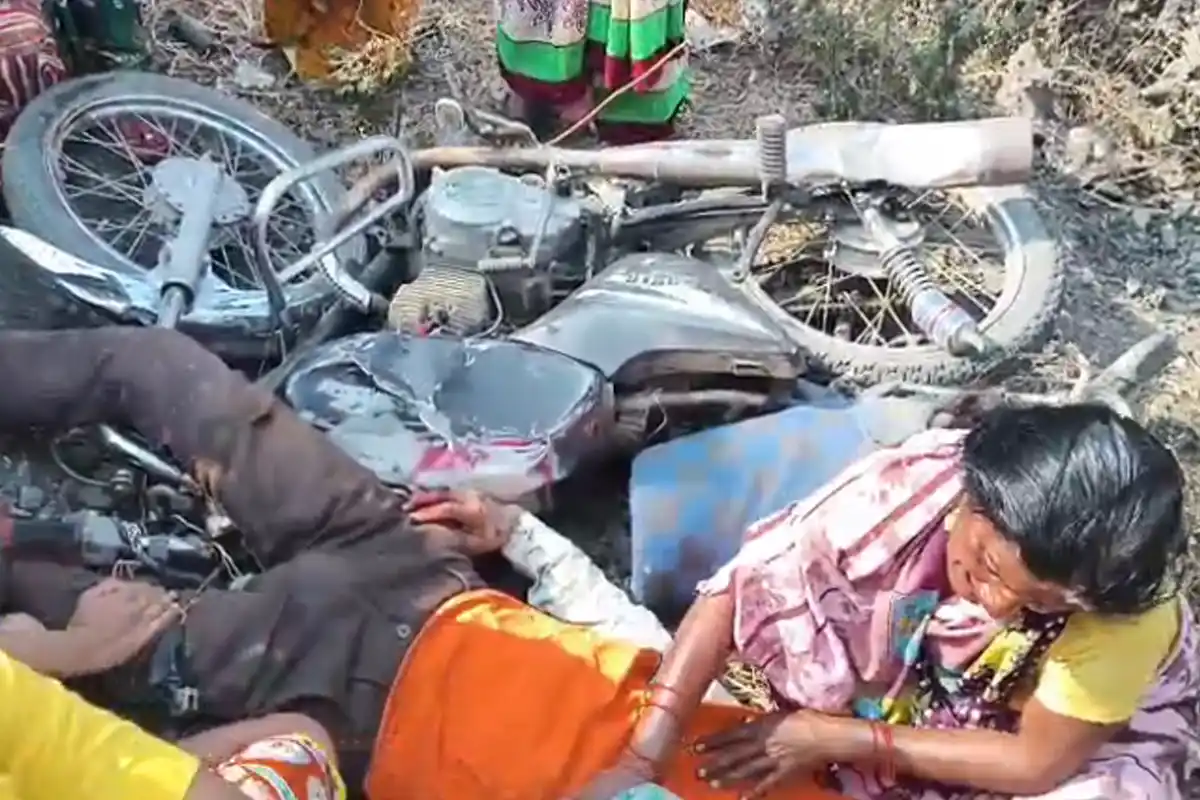 Umred Accident: उमरेड़ में दर्दनाक सड़क हादसे में दो लोगों की मौत, परिवार में शोक की लहर