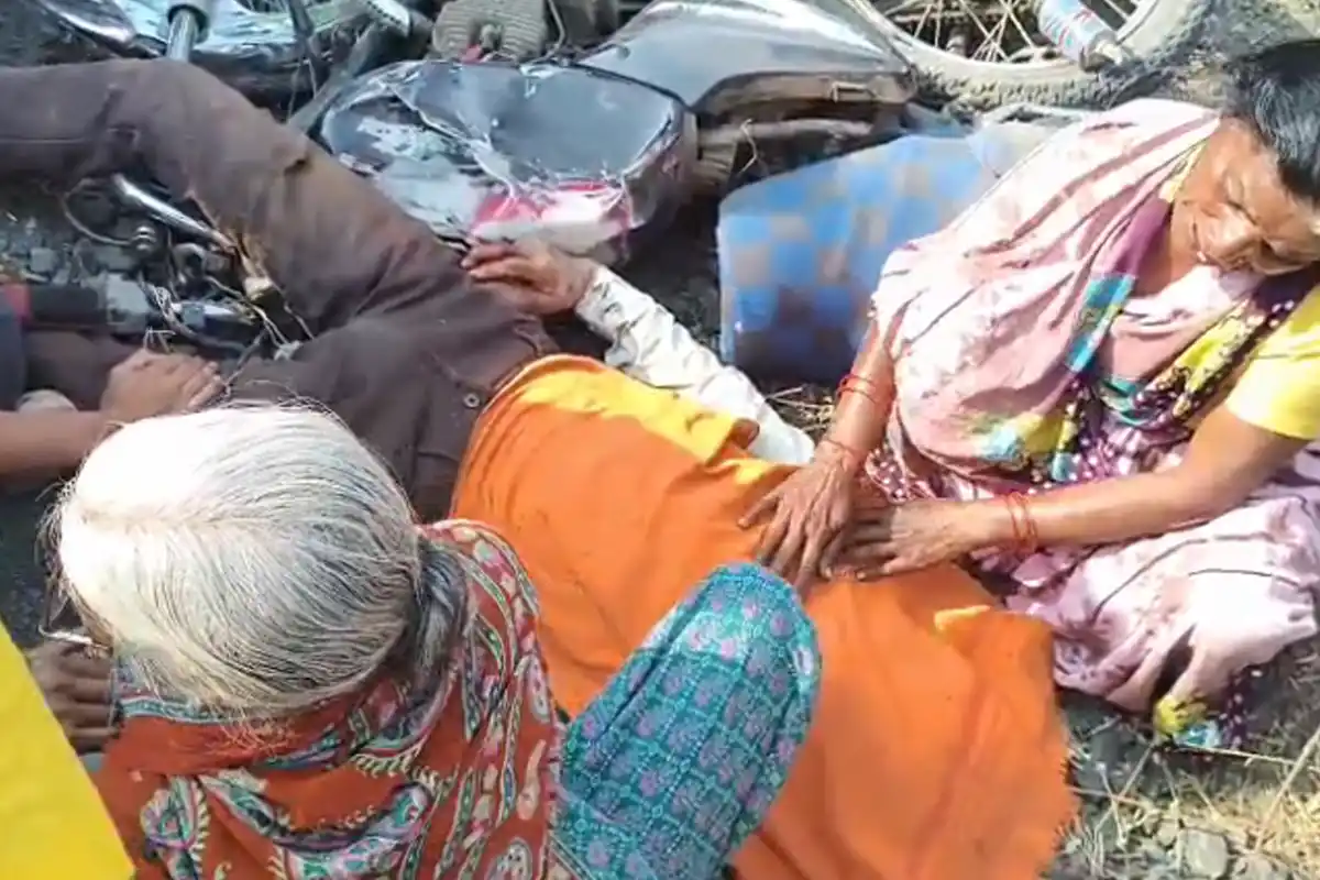 Umred Accident: उमरेड़ में दर्दनाक सड़क हादसे में दो लोगों की मौत, परिवार में शोक की लहर
