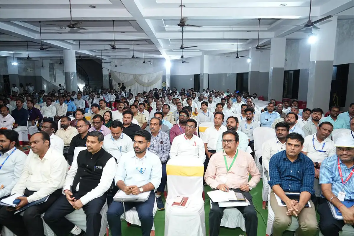 Nagpur News: ग्राम विकास और जल संरक्षण पर सख्त निर्देश, हर पंचायत बनाए समग्र योजना 12 Nagpur Gram Panchayat Water Conservation Plan: ग्राम पंचायतों को समग्र विकास योजना बनाने के सख्त निर्देश