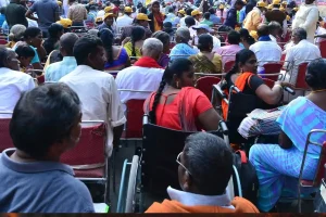 पश्चिम बंगाल में दिव्यांग भत्ता बढ़ाने की मांग को लेकर कोलकाता में विरोध प्रदर्शन