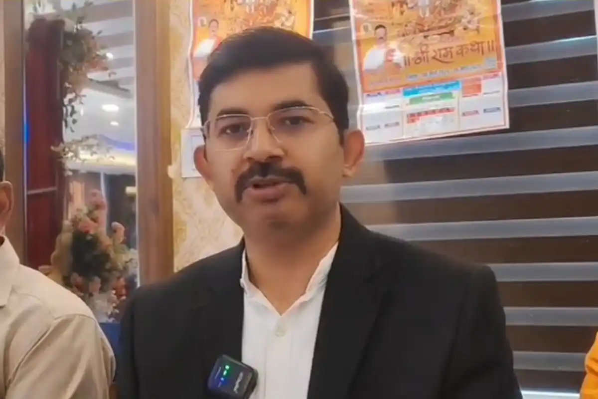 सिवान में 7 मार्च को निकलेगी भव्य कलश यात्रा, 8 से 16 मार्च तक होगी श्री राम कथा 15 Siwan Ram Katha March: सिवान में 8 मार्च से शुरू होगी भव्य श्री राम कथा, पहले निकलेगी कलश यात्रा