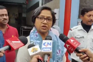 West Bengal: पश्चिम बंगाल के दक्षिण 24 परगना जिले के भाँगर में सड़क मरम्मत के दौरान केमिकल ड्रम में विस्फोट, तीन बच्चे गंभीर रूप से घायल | Photos