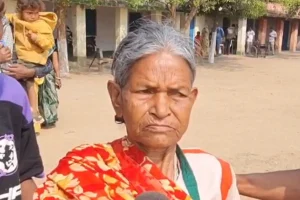 Ramgarh Politics: पौर निर्वाचन में दिव्यांग और बुजुर्ग मतदाताओं ने दिखाया जोश, वोट डालने पहुंचे केंद्र पर