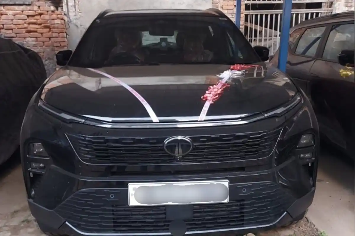 Kolkata Cyber Fraud: फेसबुक विज्ञापन के जाल में फंसे पूर्व बैंक मैनेजर, अंतरराज्यीय धोखाधड़ी गिरोह का भंडाफोड़ 13 Ex-Bank Manager Loses 20 Lakhs in Facebook Pension Card Scam | Kolkata Cyber Fraud: पूर्व बैंक मैनेजर फेसबुक विज्ञापन में फंसे, 20 लाख की ठगी