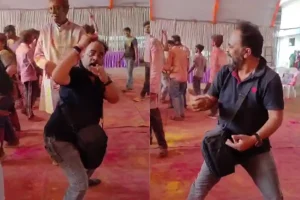 Nagpur Students Holi Celebration: परीक्षा खत्म होते ही होली का जश्न, कोचिंग के बच्चों की छुट्टियां शुरू | Photos