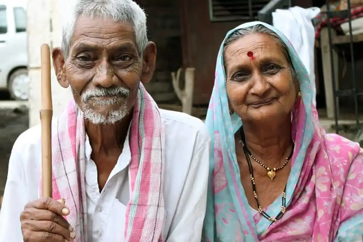 Mukhyamantri Vayoshri Yojana Nagpur: नागपुर में 41 हजार बुजुर्गों को मिला लाभ, आधार लिंकिंग जरूरी