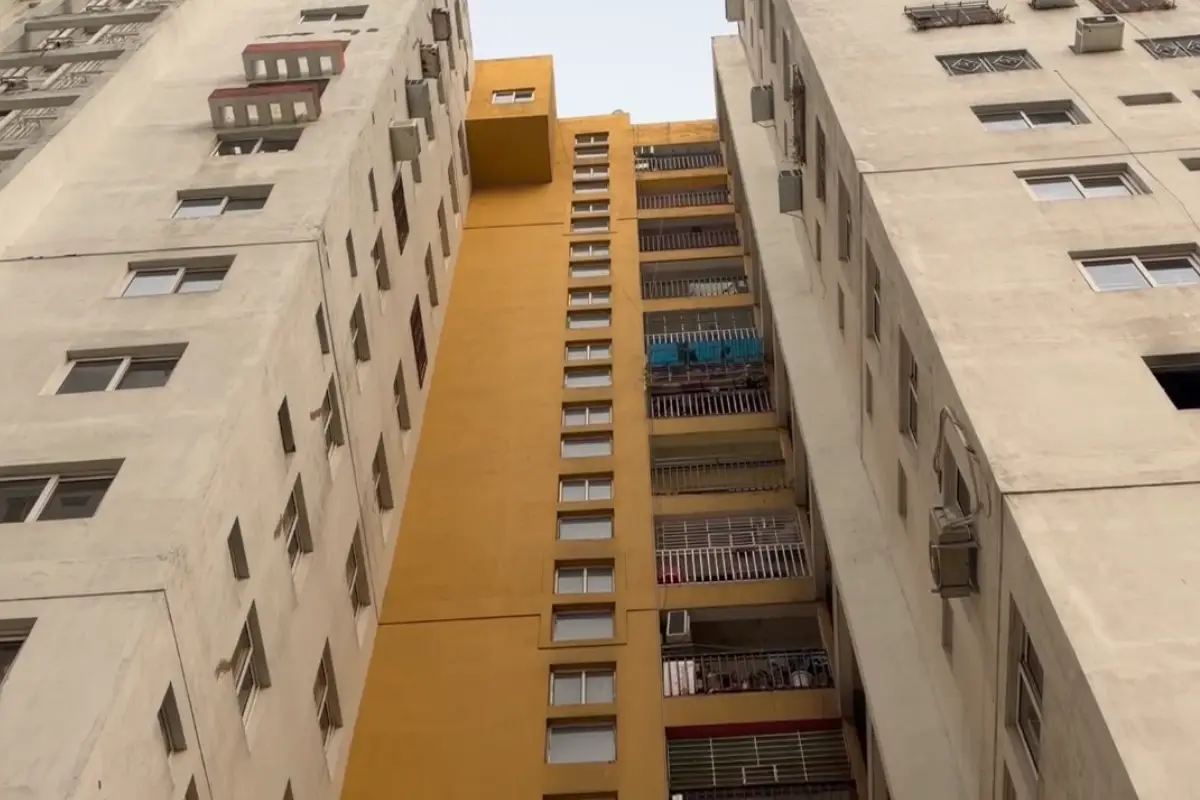 Kolkata News: महेशतला में पांच मंजिला इमारत में भीषण आग, रसोई से लगी आग, बुजुर्ग दंपती बाल-बाल बचे | Photos 13 Maheshtala apartment fire Kolkata News: महेशतला में पांच मंजिला इमारत में भीषण आग, रसोई से लगी आग, बुजुर्ग दंपती बाल-बाल बचे