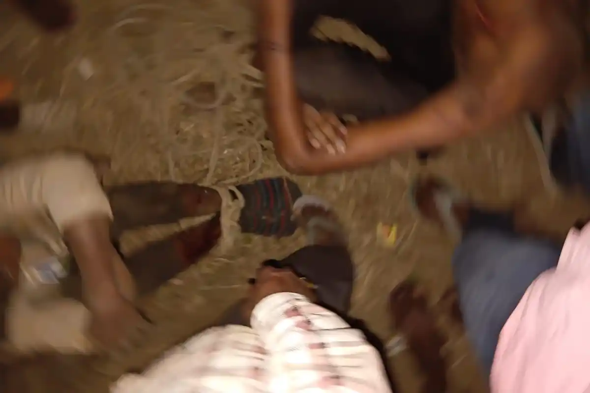 Odisha Mayurbhanj Kangaroo Court: ओड़िशा के मयूरभंज में छागल चोरी के शक में नाबालिग की पिटाई से मौत | Photos 15 Mayurbhanj minor killed kangaroo court goat theft Odisha: ओड़िशा में छागल चोर समझकर नाबालिग को पीट-पीटकर मार डाला (Image Source: RB / Ekbal)