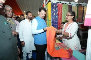 नागपुर में महालक्ष्मी सरस प्रदर्शनी: महिलाओं के सपनों को मिल रहा बाजार