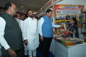 नागपुर में महालक्ष्मी सरस प्रदर्शनी: महिलाओं के सपनों को मिल रहा बाजार