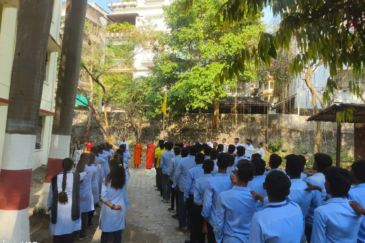 NSS Special Labour Sanskar Residential Camp Nagpur: नागपुर के शासकीय आईटीआई में एनएसएस श्रम संस्कार शिविर का उद्घाटन 23 मार्च को हुआ। उपसंचालक किरण मोटघरे मुख्य अतिथि रहे, 70 स्वयंसेवक भाग ले रहे हैं।