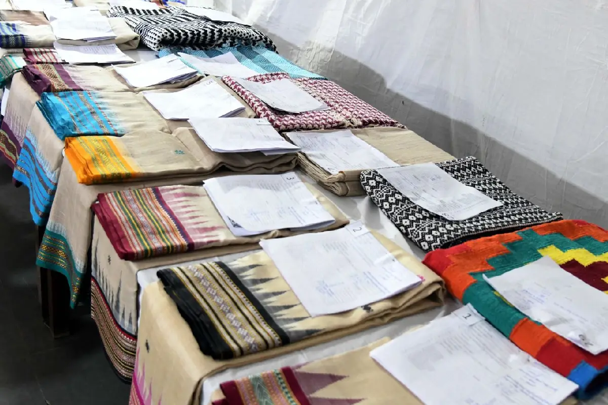 Nagpur handloom weavers scheme: नागपुर महापौर नीता ठाकरे ने खापरी सहित शहर के बुनकरों के लिए नवाचार योजना की घोषणा की। विभागीय हाथकरघा प्रतियोगिता में 29 प्रतिभागियों ने हिस्सा लिया।